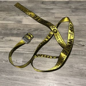 Off-White industrial belt